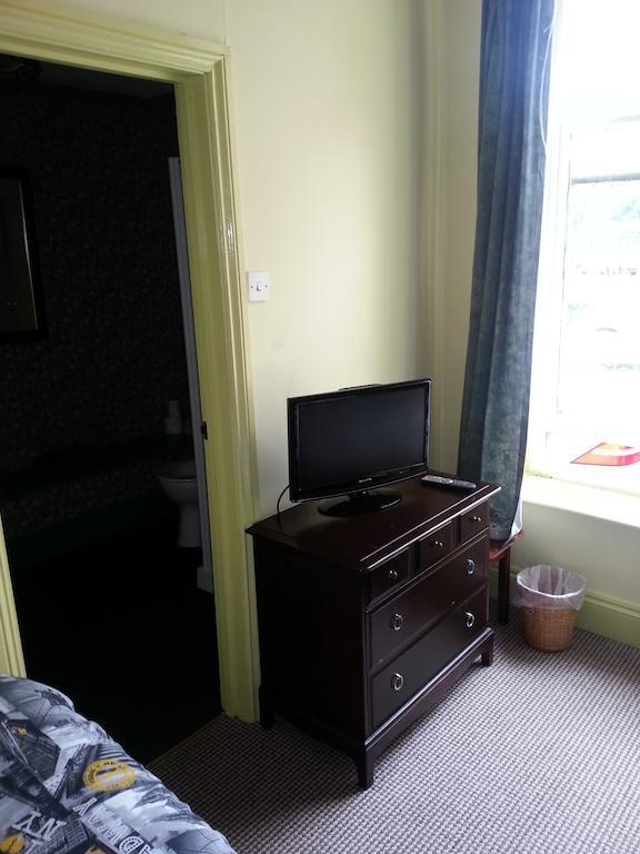 Ocean's Guest house Dawlish